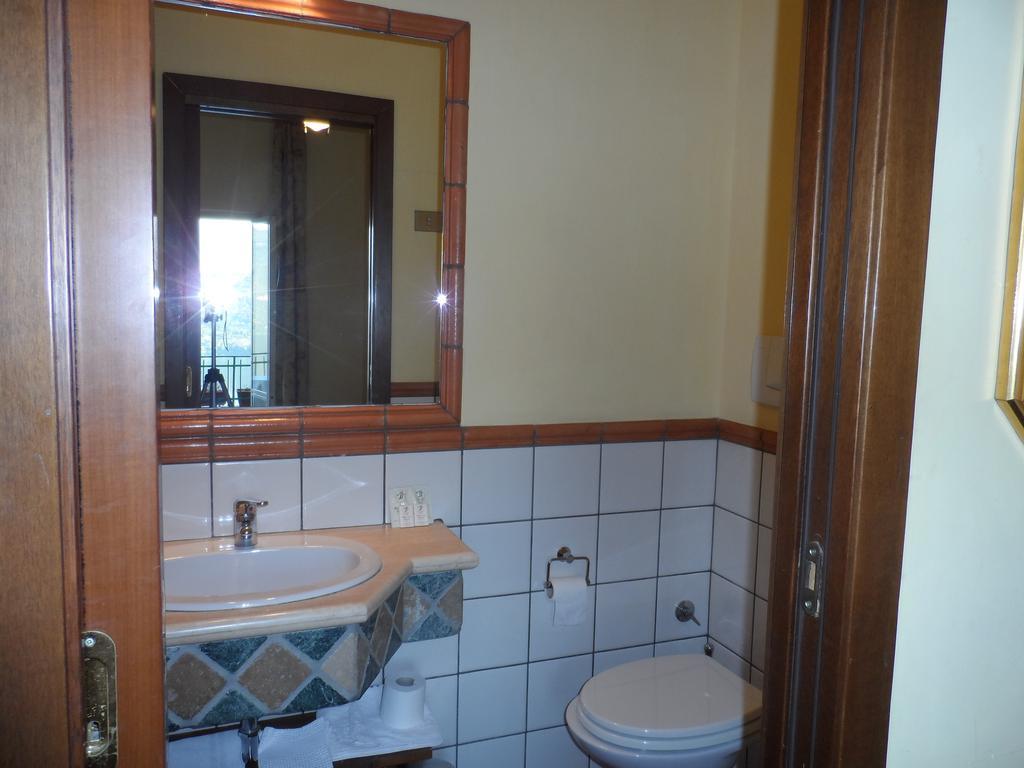 Hotel Lucia Pagnanelli 2*